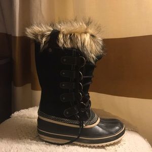Sorel Joan of Arctic waterproof boots